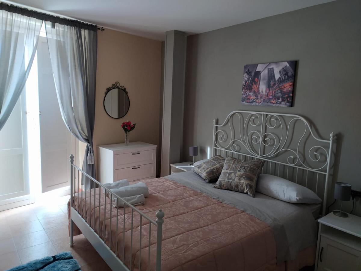 La Torre B&B Авеллино Экстерьер фото