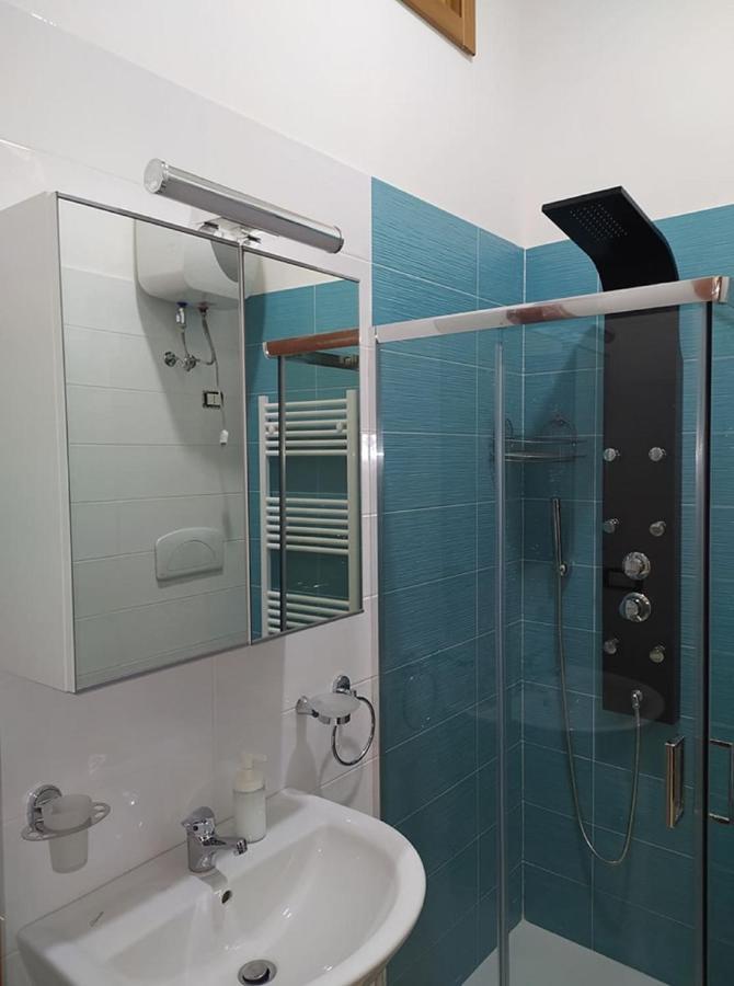 La Torre B&B Авеллино Экстерьер фото